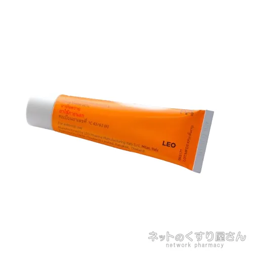 スキノレンクリームパッケージ4